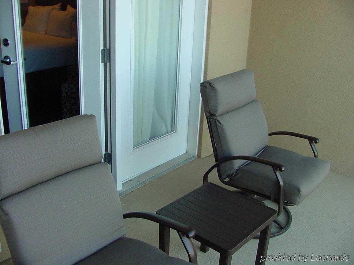 Holiday Inn Express & Suites Fredericksburg By Ihg Bagian luar foto